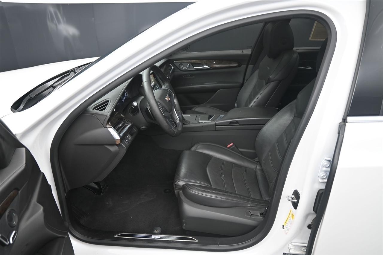 Cadillac CT6 3.6L Luxury AWD 2017