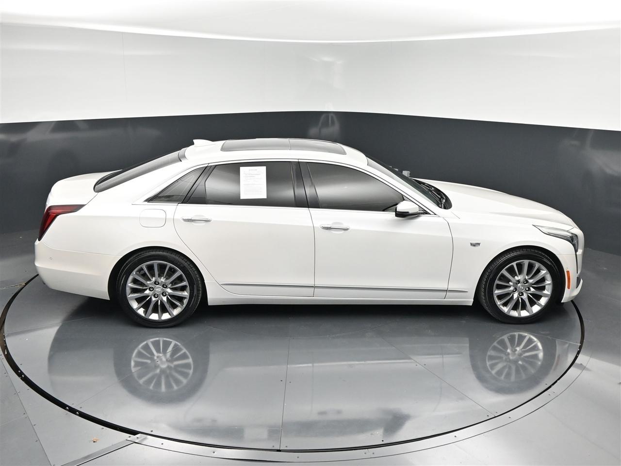 Cadillac CT6 3.6L Luxury AWD 2017