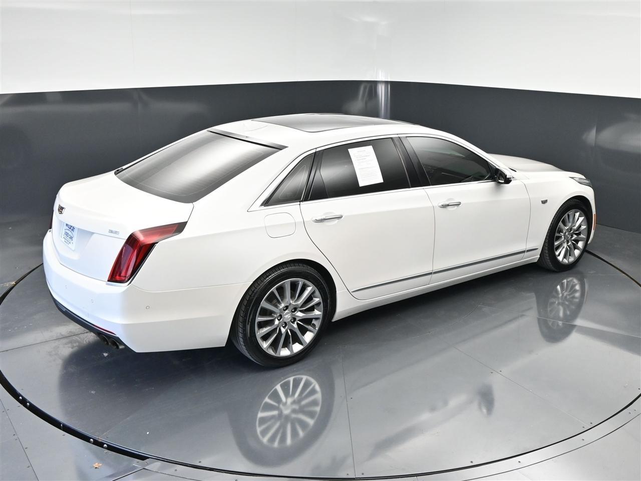 Cadillac CT6 3.6L Luxury AWD 2017