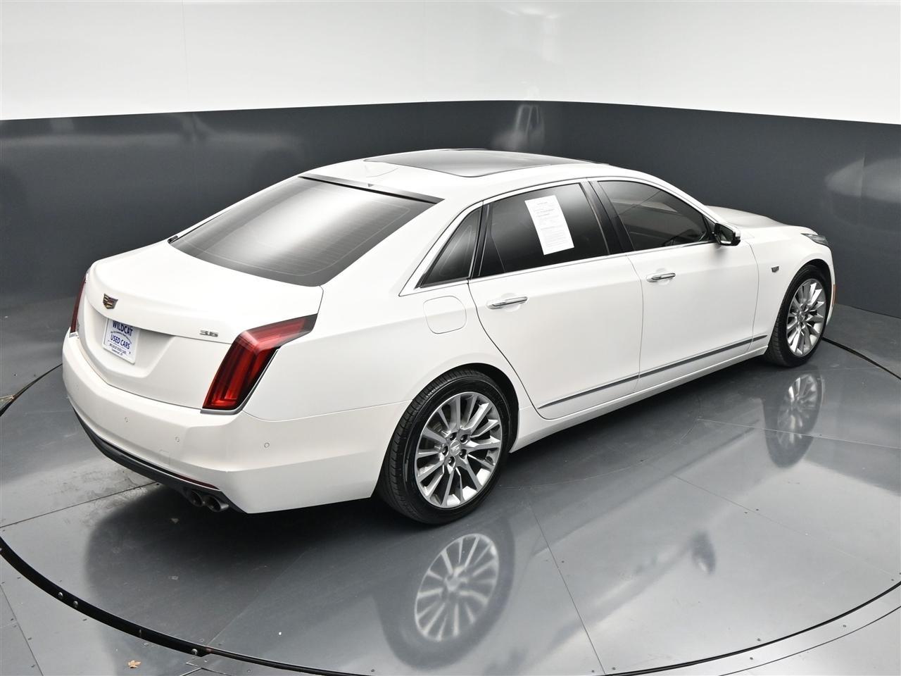 Cadillac CT6 3.6L Luxury AWD 2017