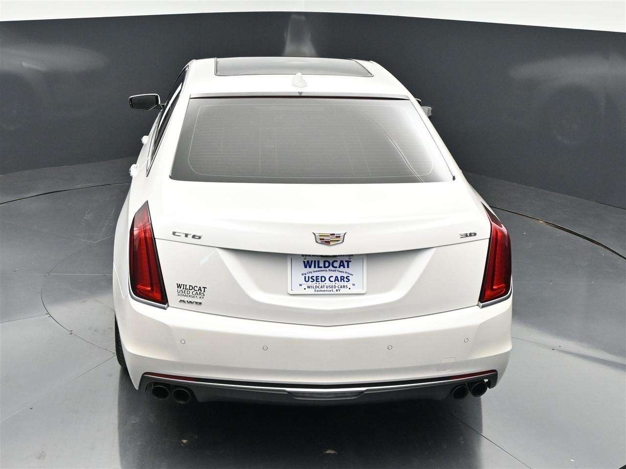 Cadillac CT6 3.6L Luxury AWD 2017