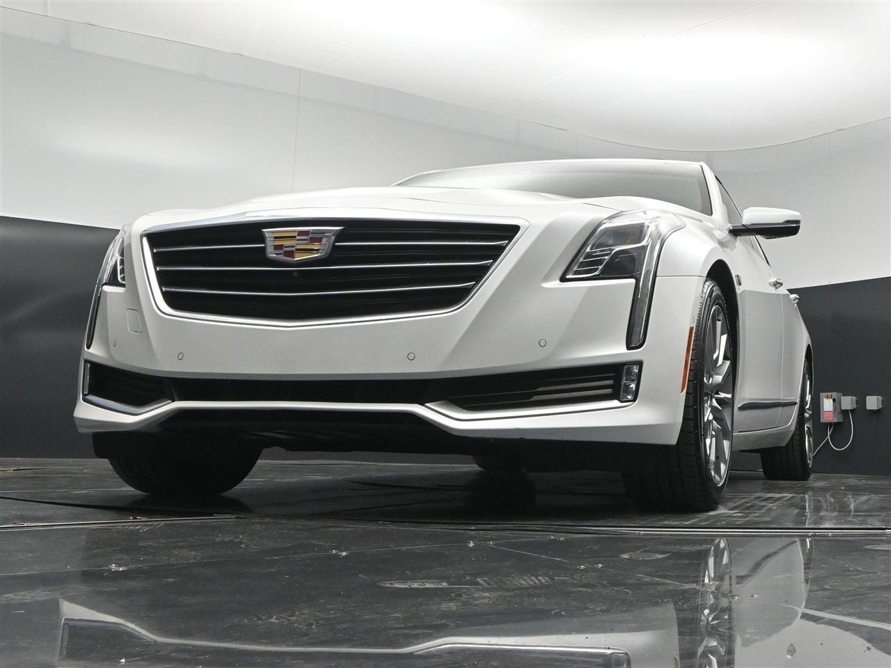 Cadillac CT6 3.6L Luxury AWD 2017