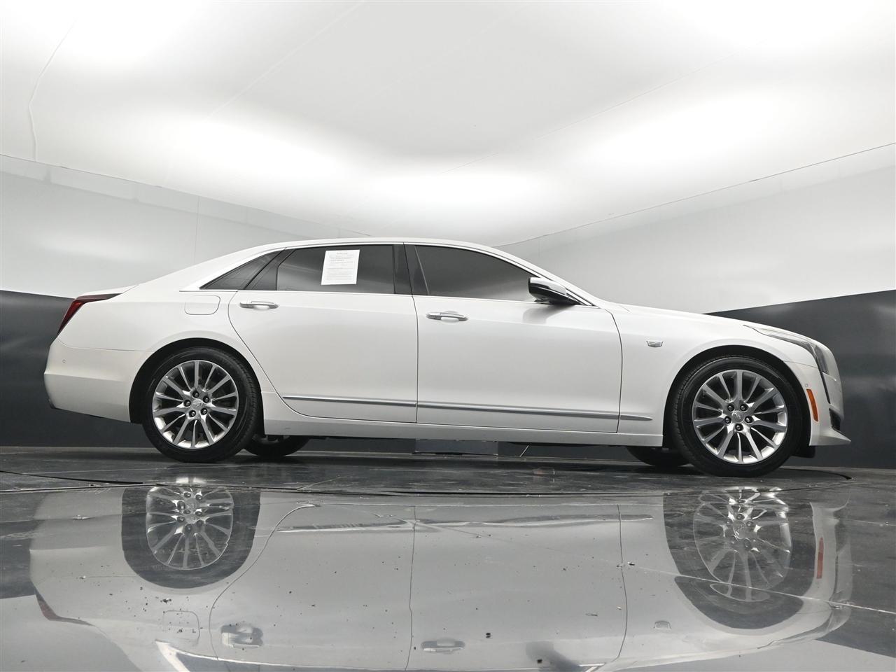 Cadillac CT6 3.6L Luxury AWD 2017