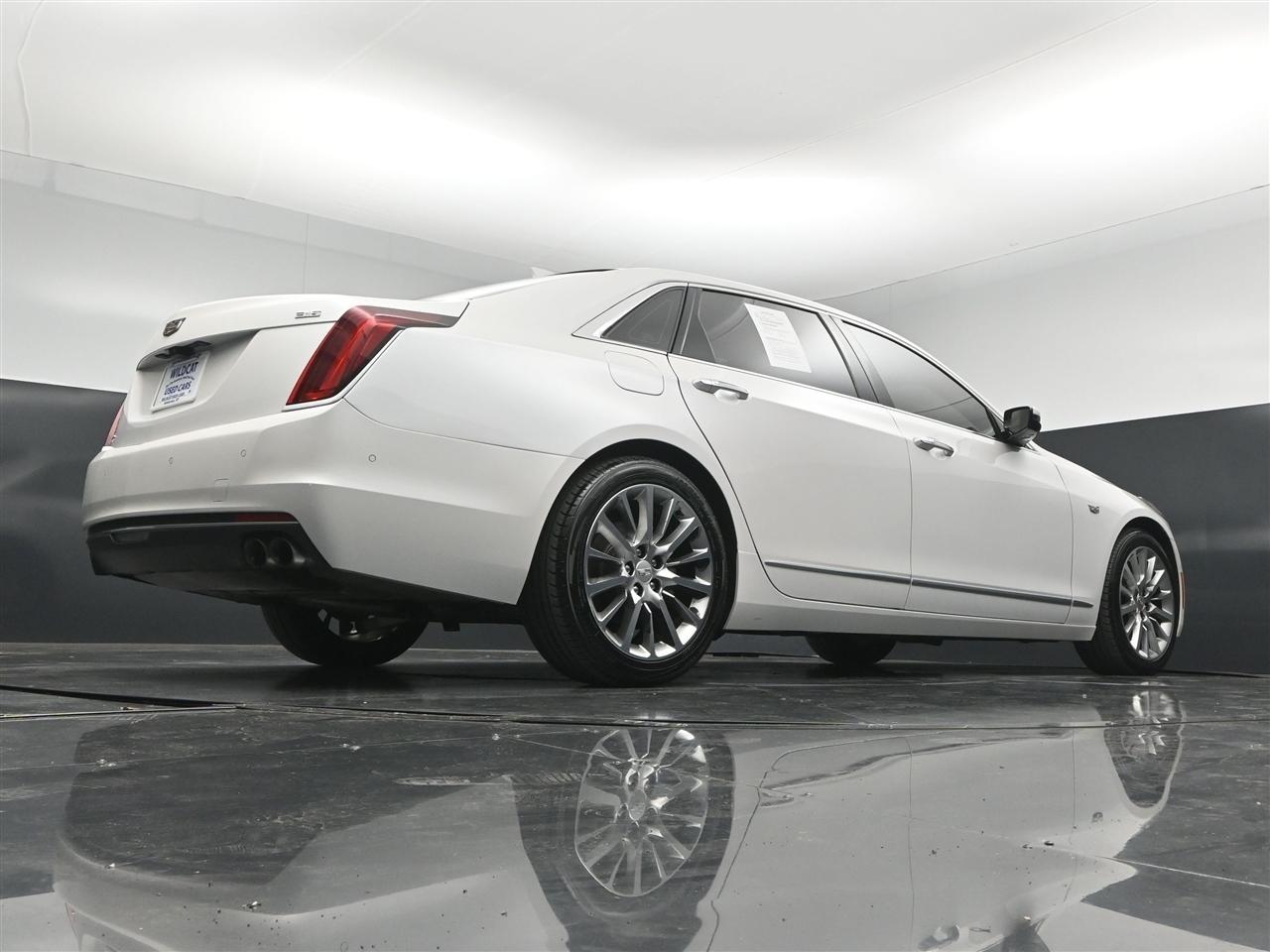 Cadillac CT6 3.6L Luxury AWD 2017