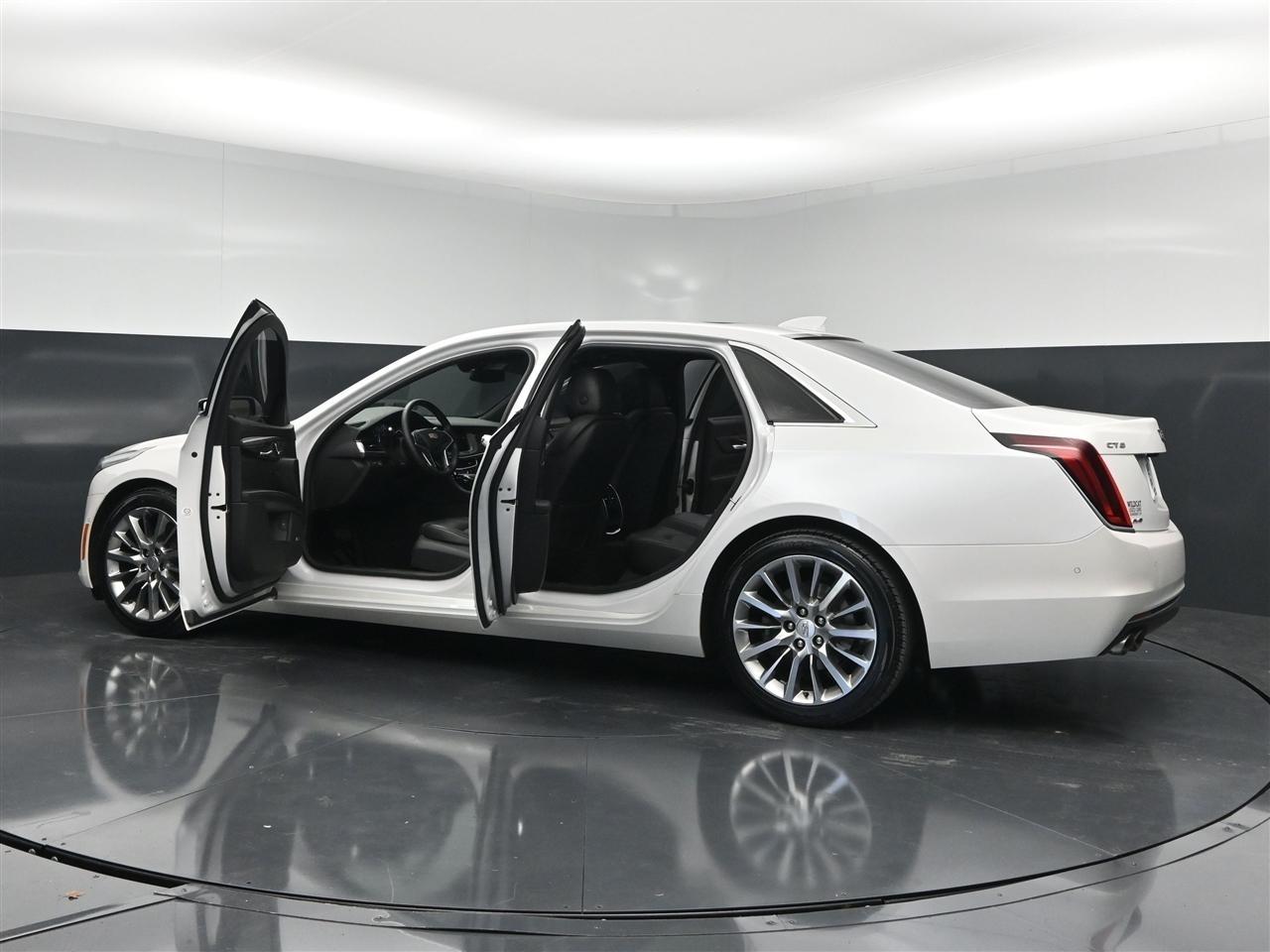 Cadillac CT6 3.6L Luxury AWD 2017