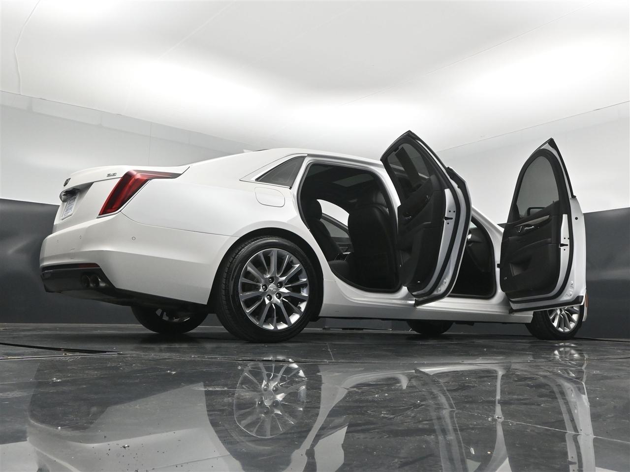 Cadillac CT6 3.6L Luxury AWD 2017