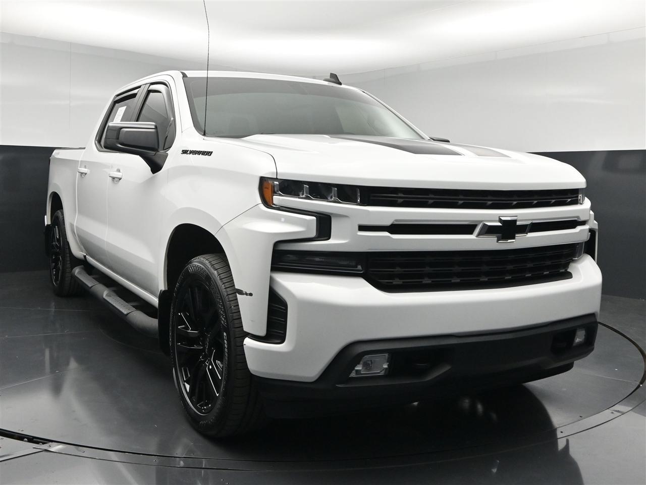 2020 Chevrolet Silverado 1500 RST Crew Cab 4WD