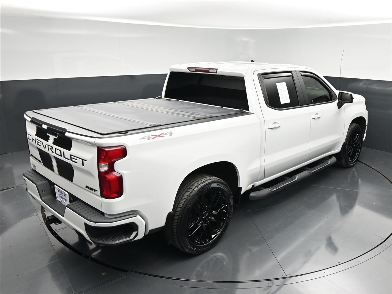 Chevrolet Silverado 1500 RST Crew Cab 4WD 2020