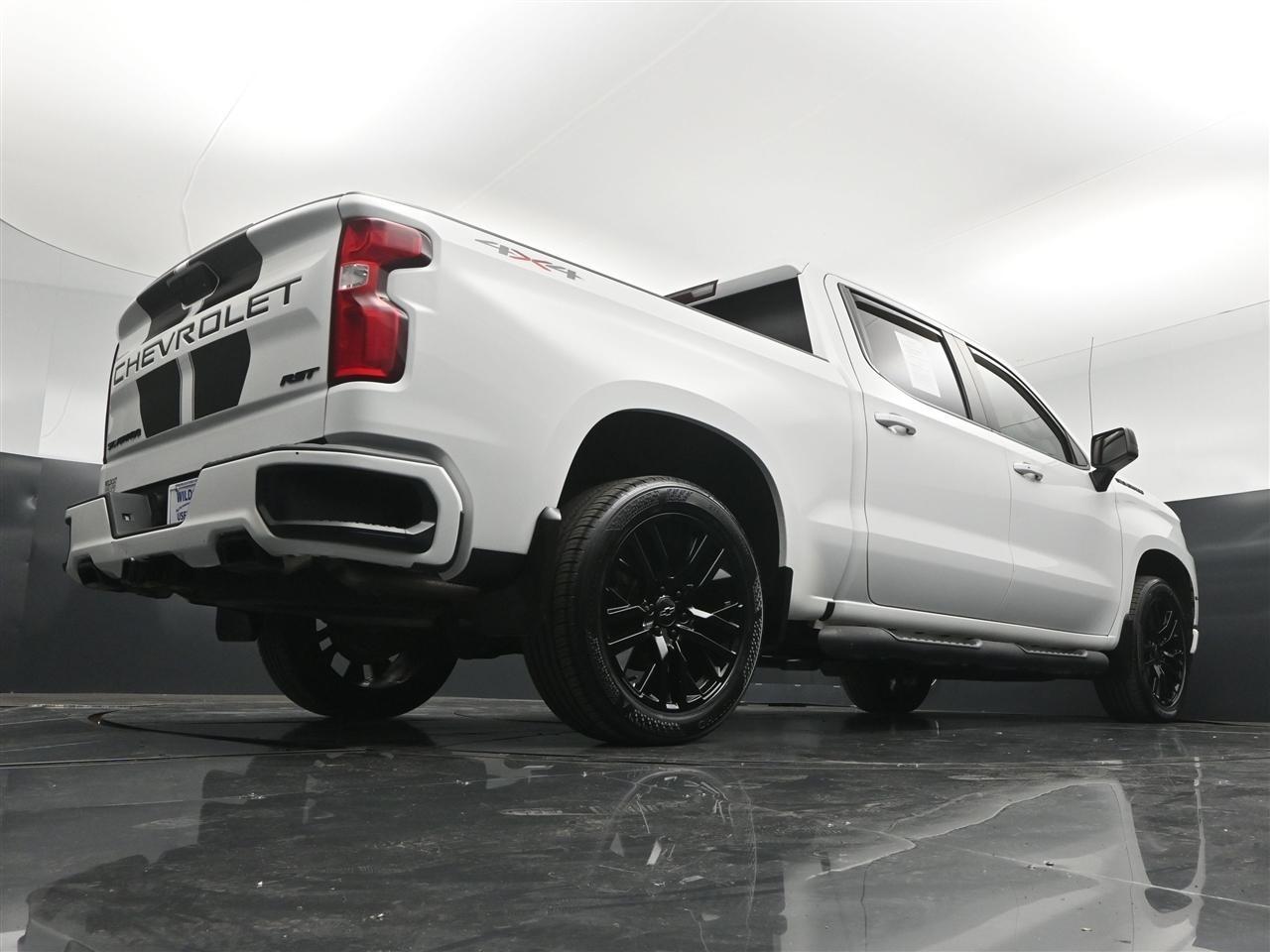 Chevrolet Silverado 1500 RST Crew Cab 4WD 2020