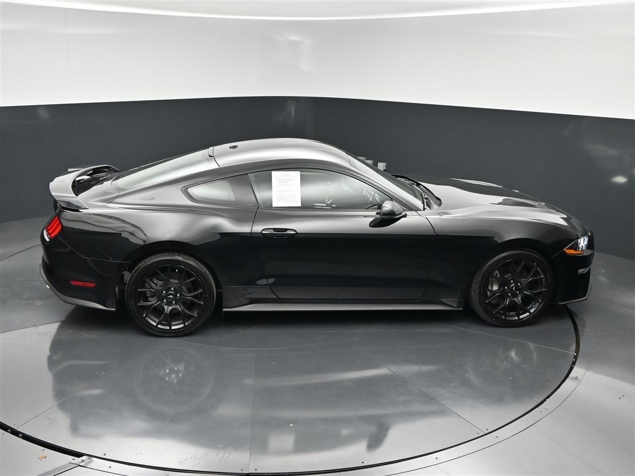 Ford Mustang EcoBoost Premium Coupe 2019