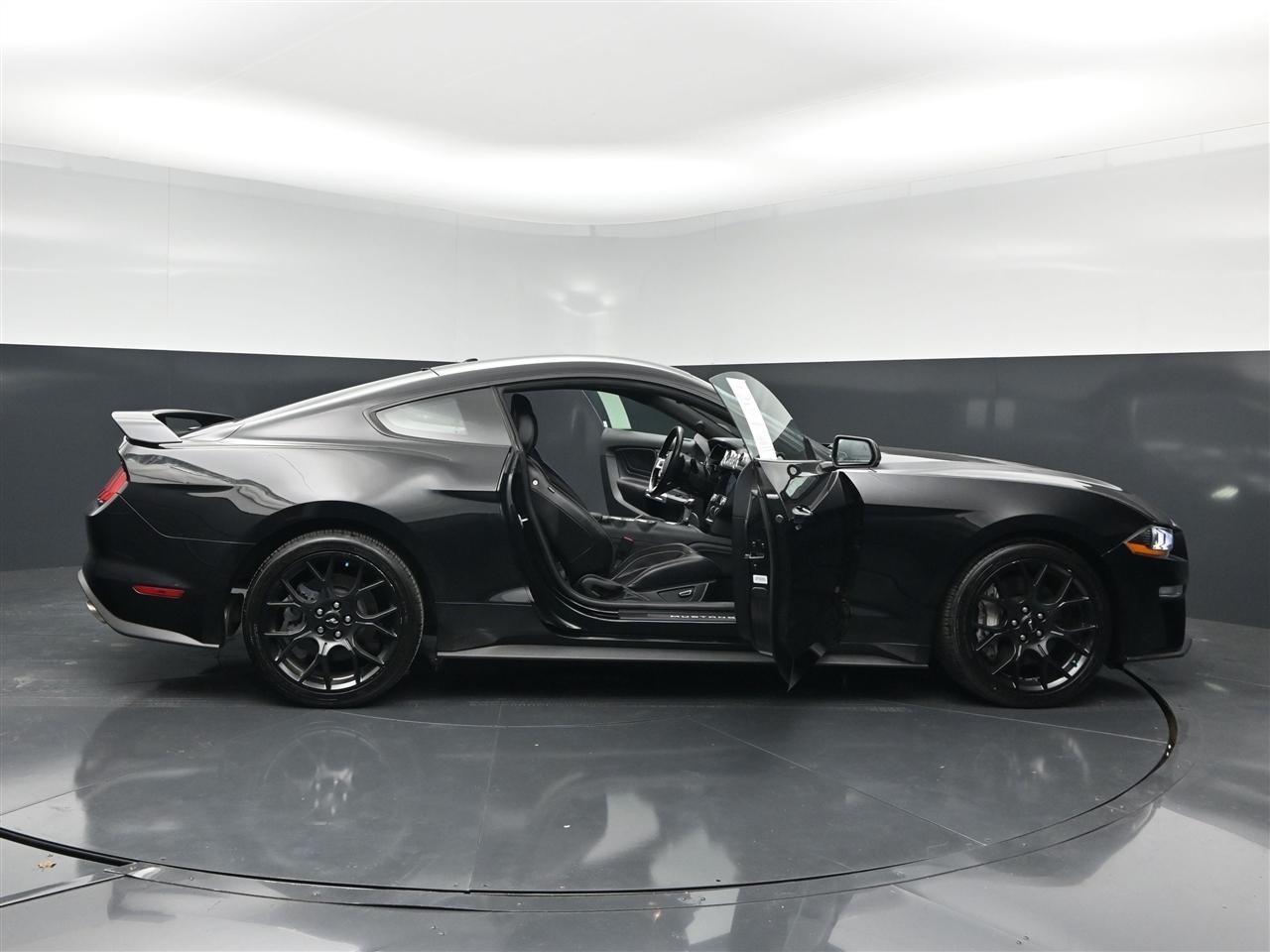 Ford Mustang EcoBoost Premium Coupe 2019