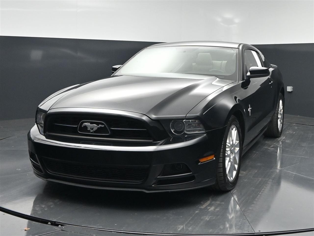 Ford Mustang V6 Coupe 2014
