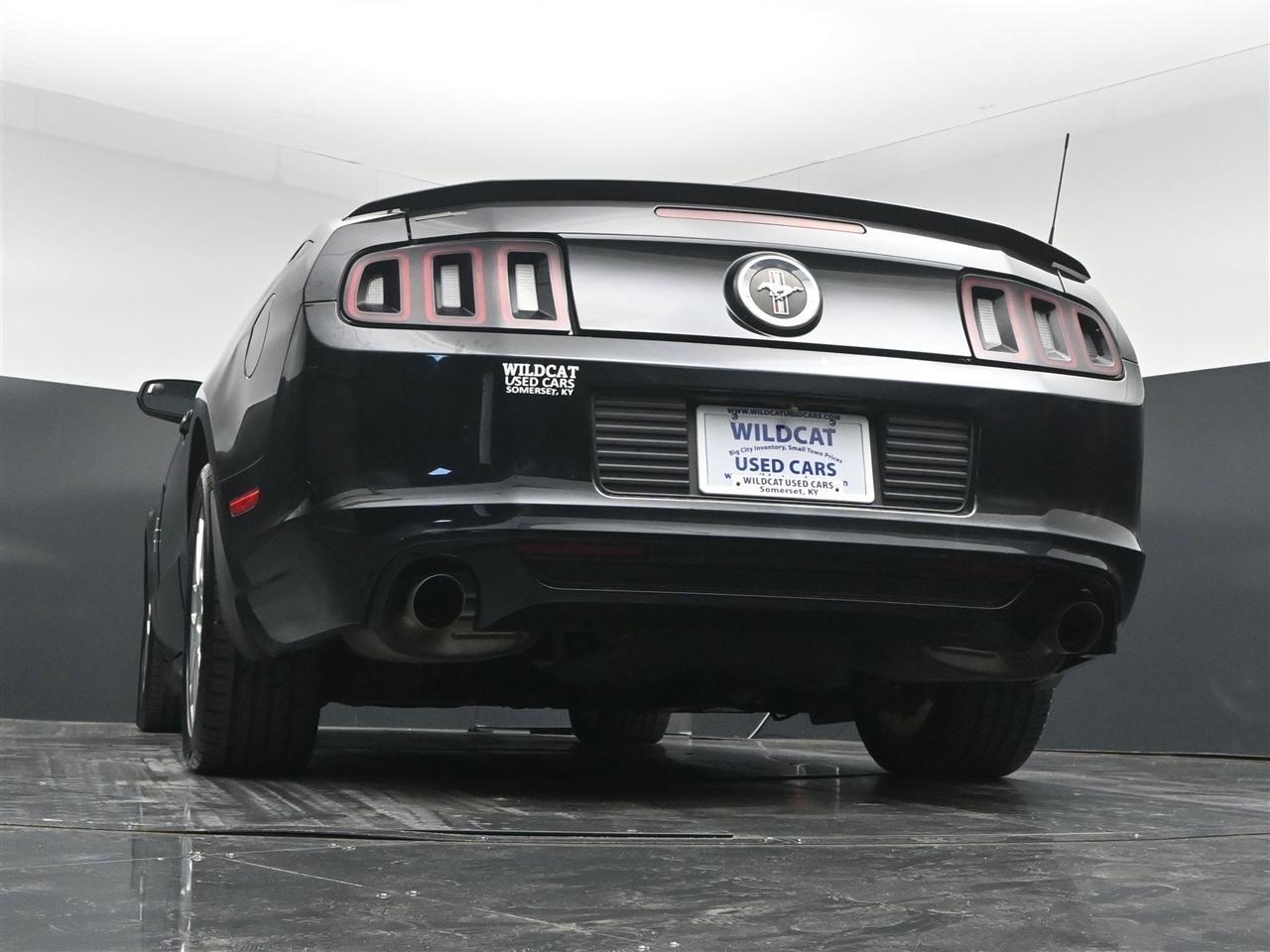 Ford Mustang V6 Coupe 2014