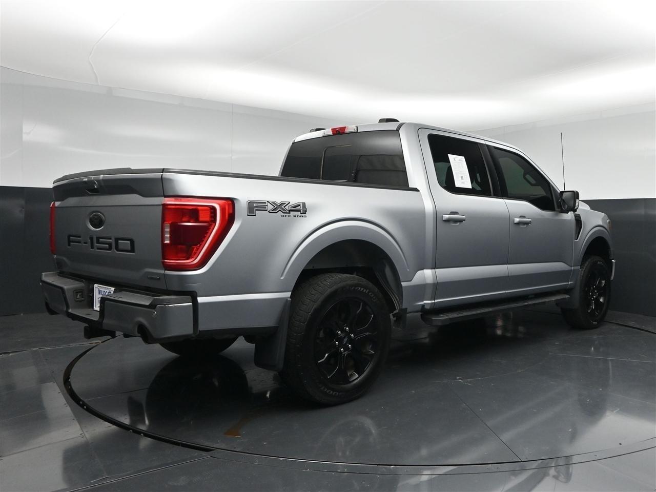 Ford F-150 XLT SuperCrew 5.5-ft. Bed 4WD 2022