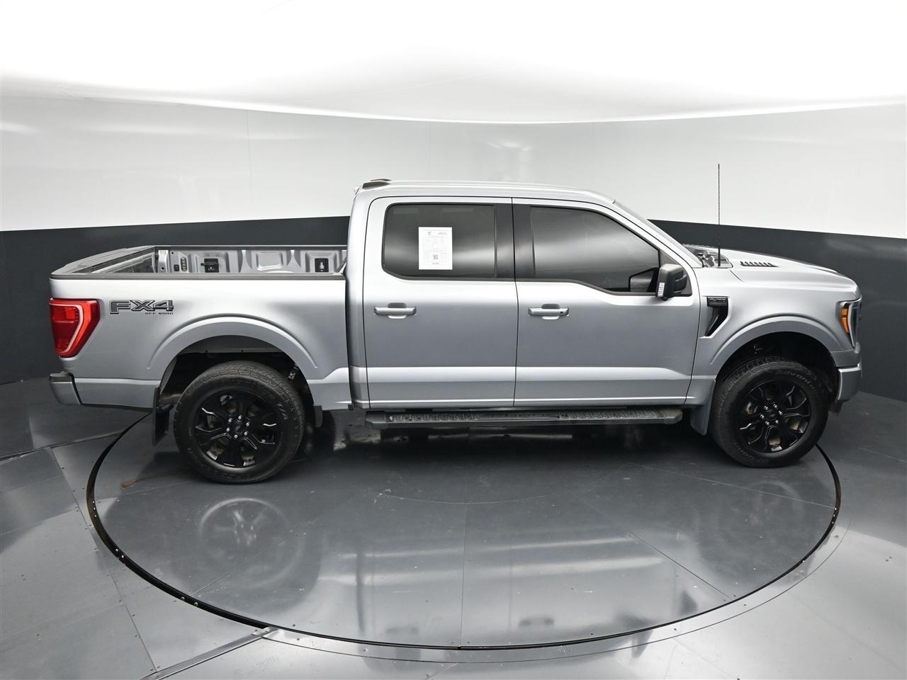Ford F-150 XLT SuperCrew 5.5-ft. Bed 4WD 2022
