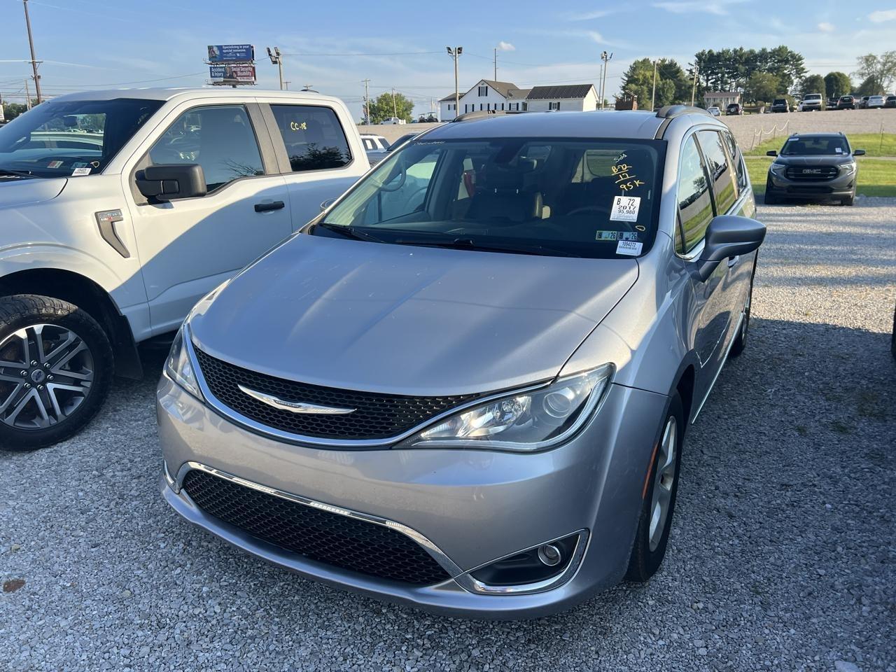 Chrysler Pacifica Touring-L 2017