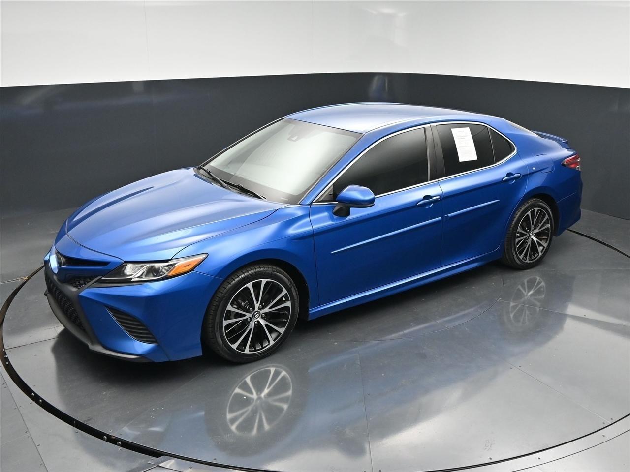 Toyota Camry SE 2018