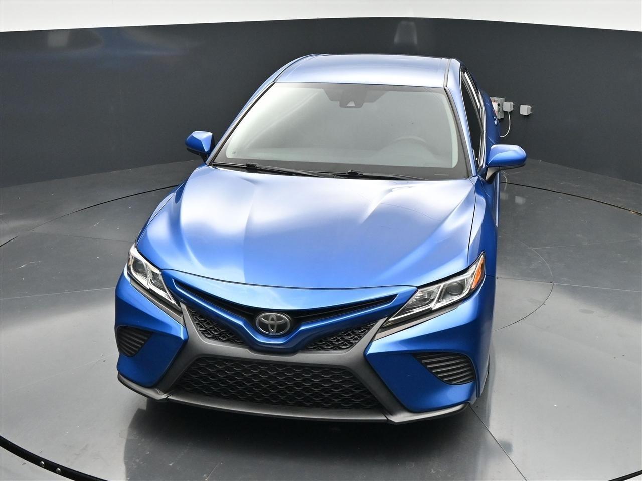 Toyota Camry SE 2018