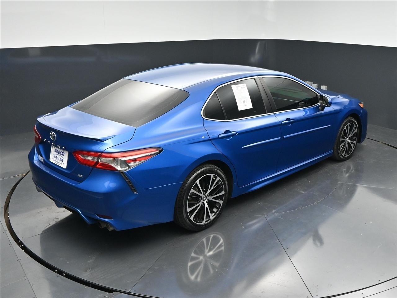 Toyota Camry SE 2018