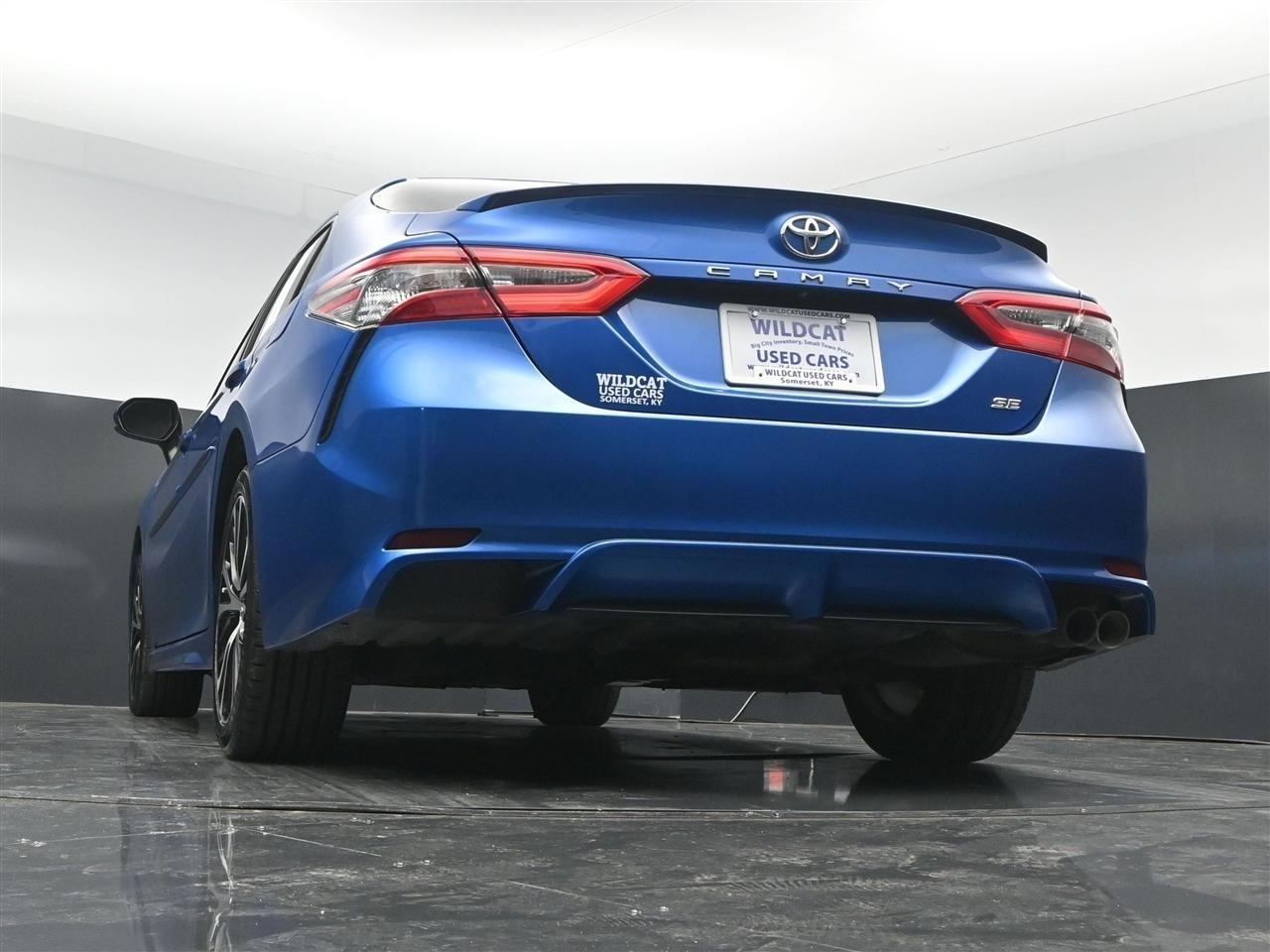 Toyota Camry SE 2018