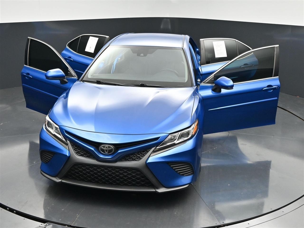 Toyota Camry SE 2018