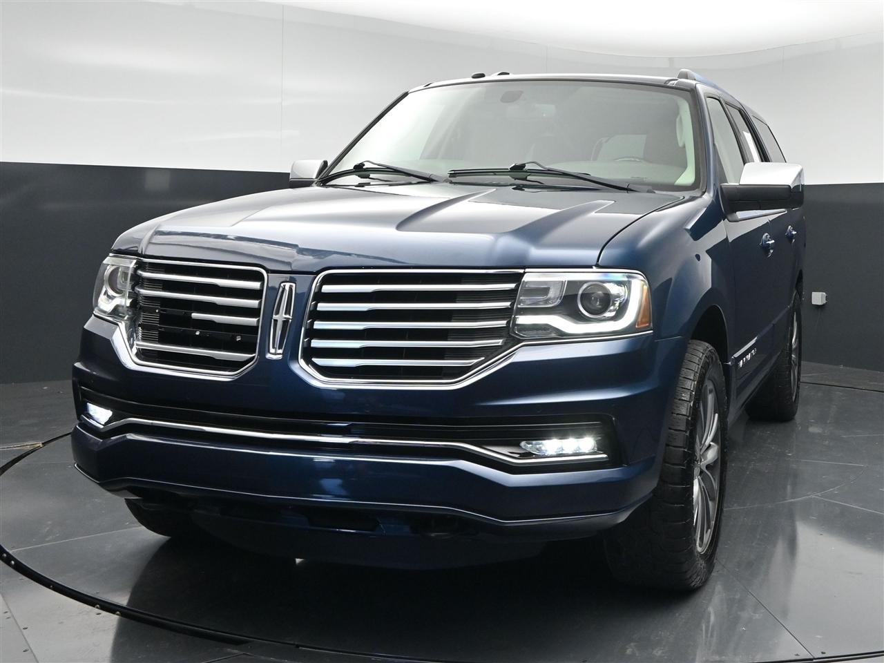 Lincoln Navigator Select 4WD 2017
