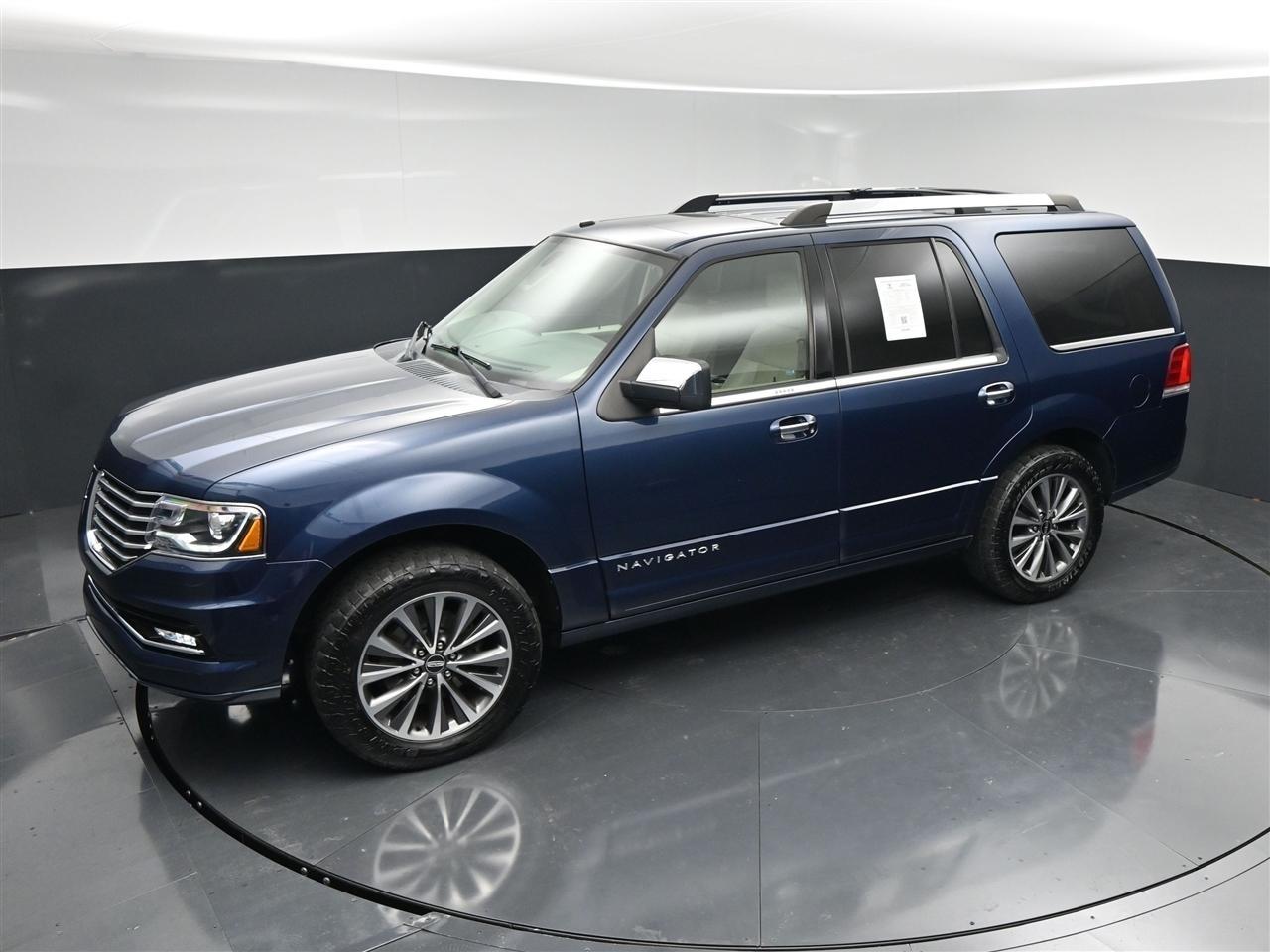 Lincoln Navigator Select 4WD 2017