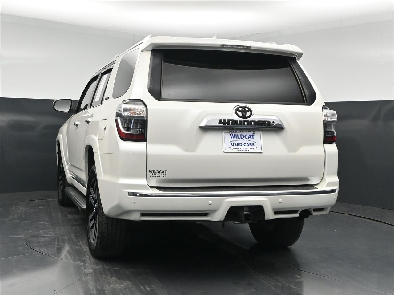 Toyota 4Runner Trail 4WD 2016