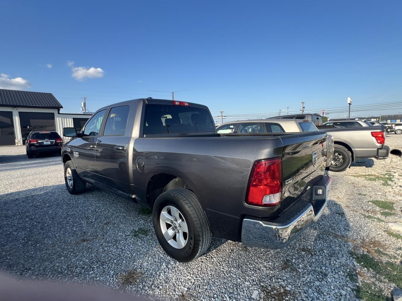 RAM 1500 Classic Tradesman Crew Cab SWB 4WD 2021