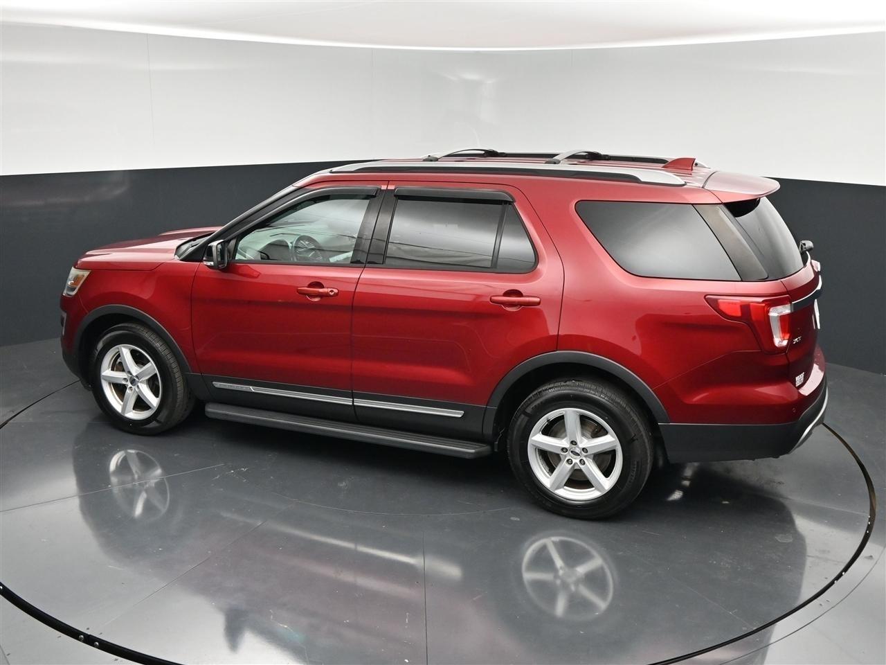 Ford Explorer XLT 4WD 2017