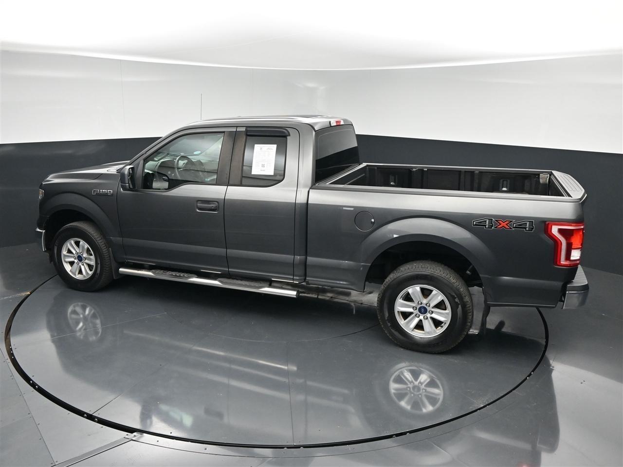 Ford F-150 XLT SuperCab 8-ft. Bed 4WD 2017
