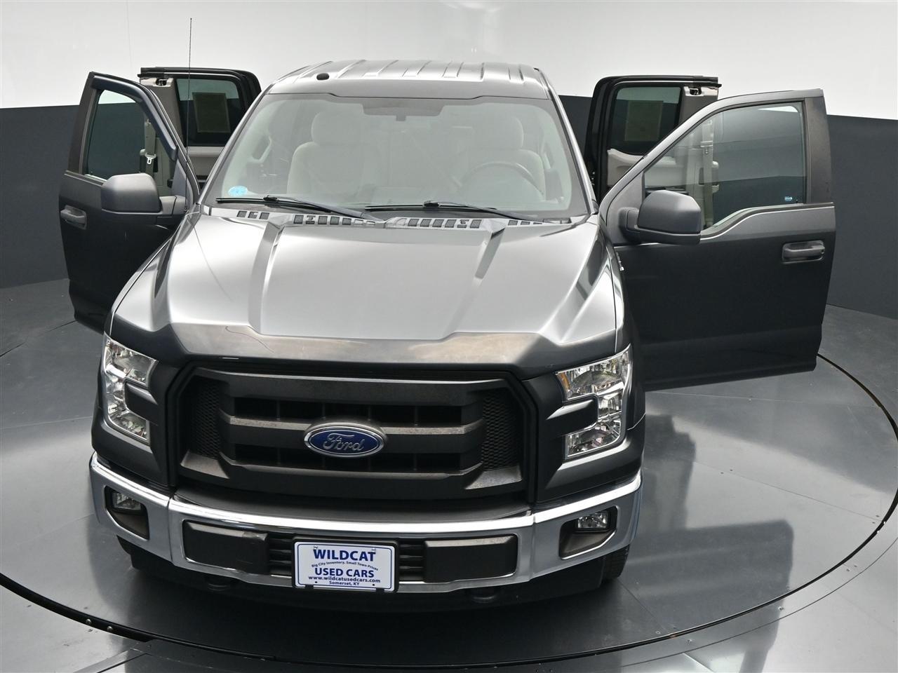 Ford F-150 XLT SuperCab 8-ft. Bed 4WD 2017