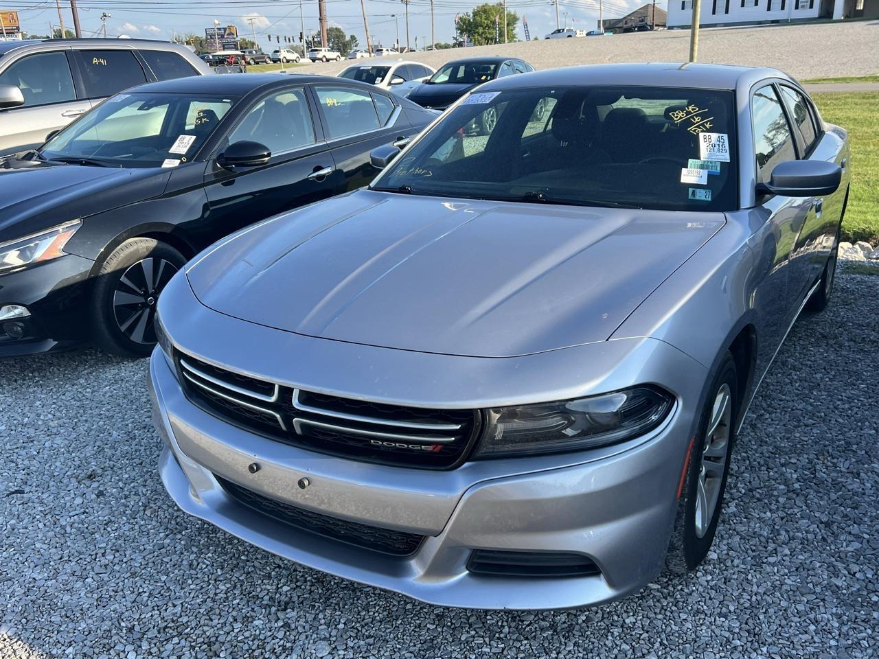 Dodge Charger SE 2016
