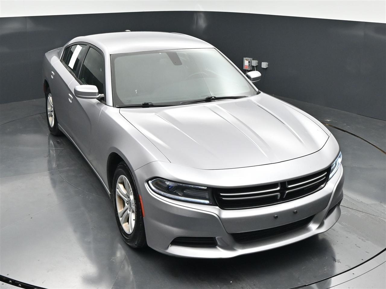 Dodge Charger SE 2016