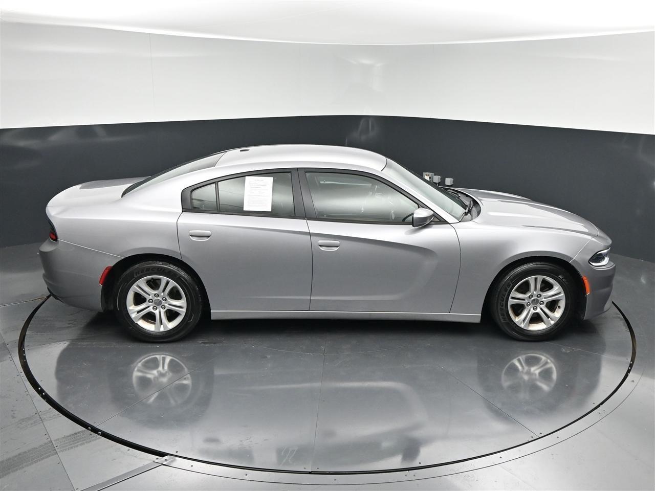 Dodge Charger SE 2016