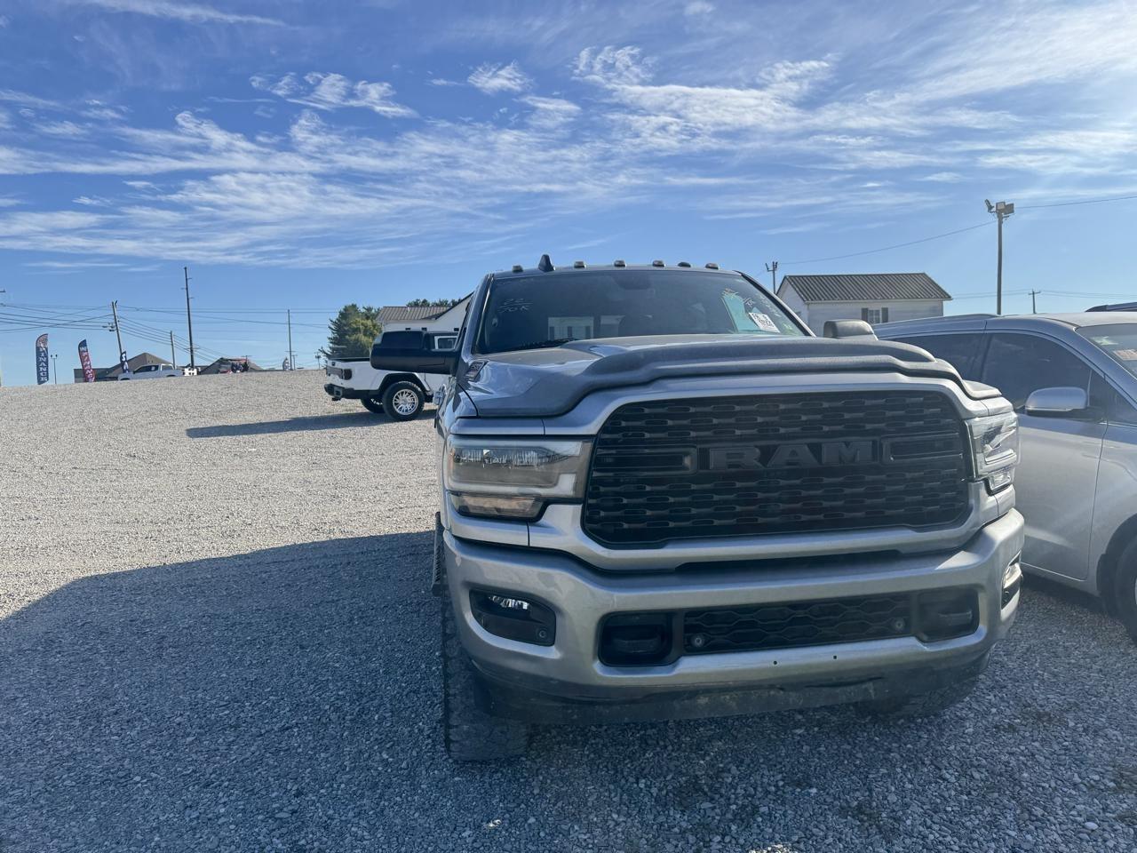 RAM 2500 Tradesman Crew Cab SWB 4WD 2022