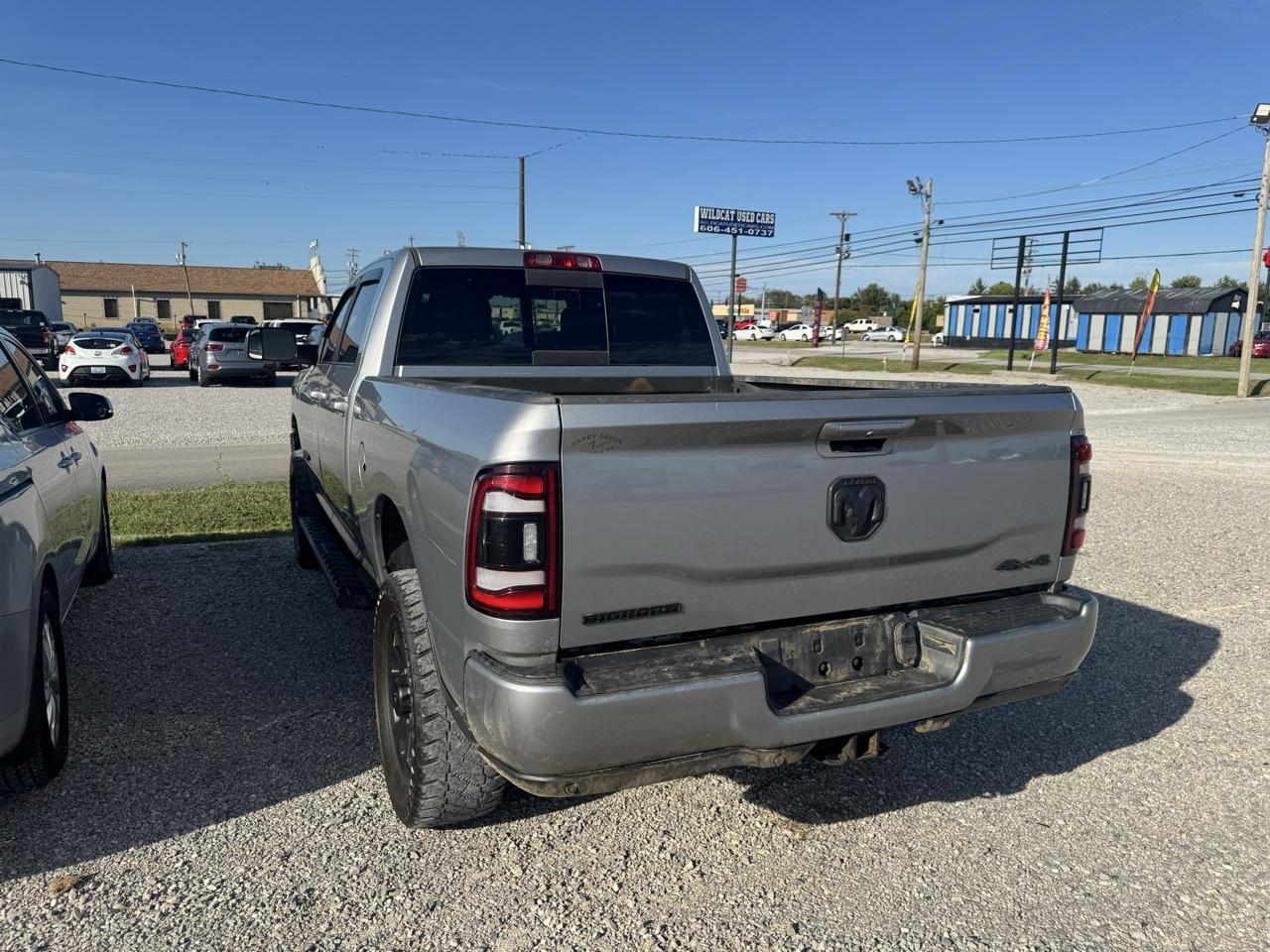 RAM 2500 Tradesman Crew Cab SWB 4WD 2022