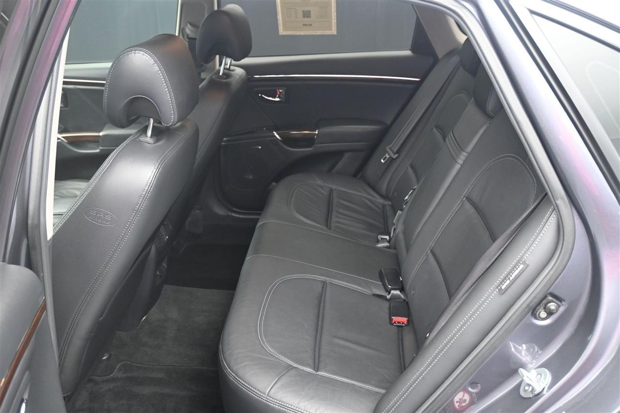 Hyundai Azera Limited 2011