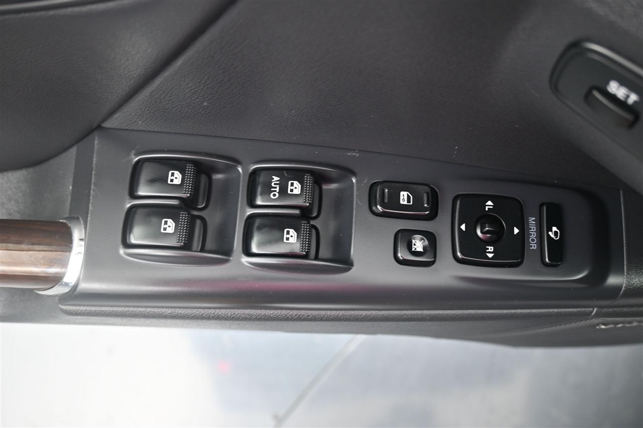 Hyundai Azera Limited 2011