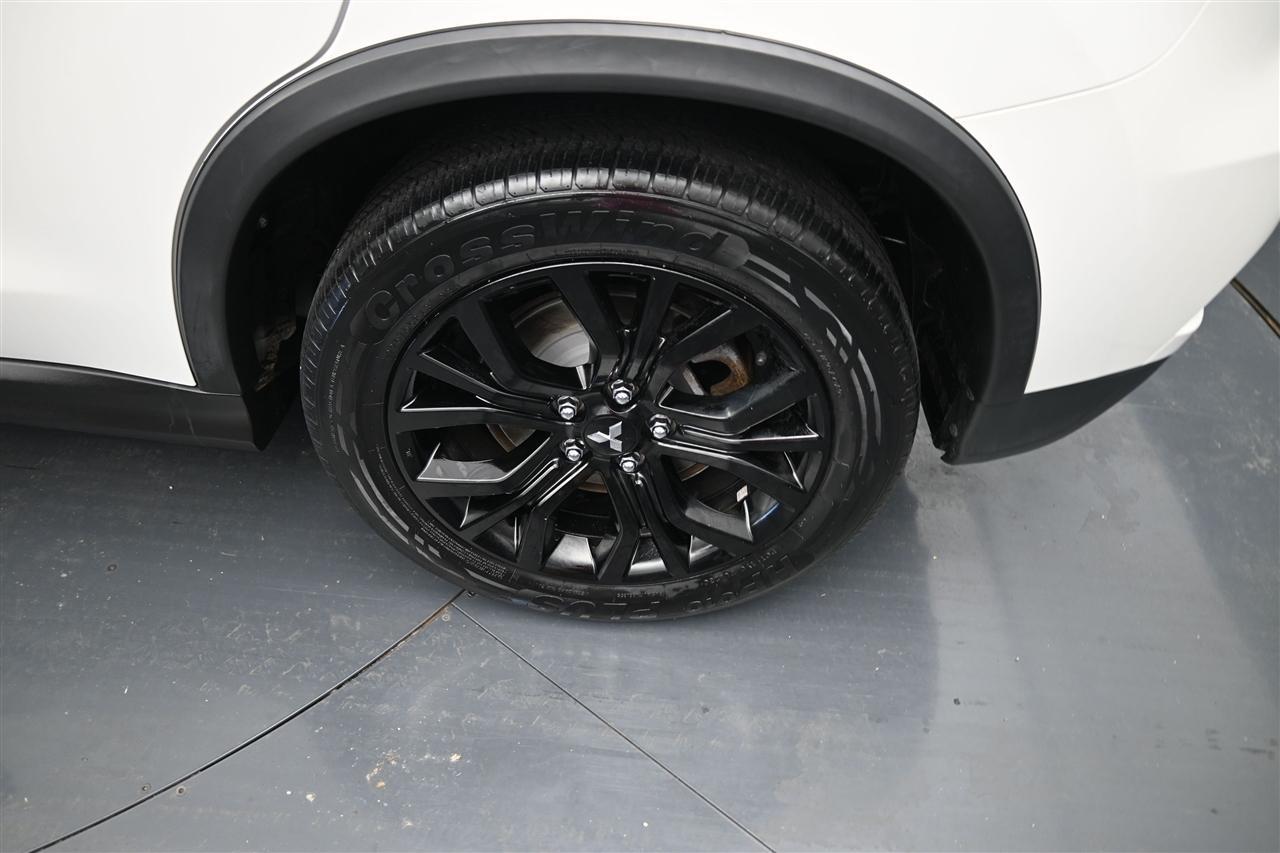 Mitsubishi Outlander Sport 2.0 ES 5M 2019