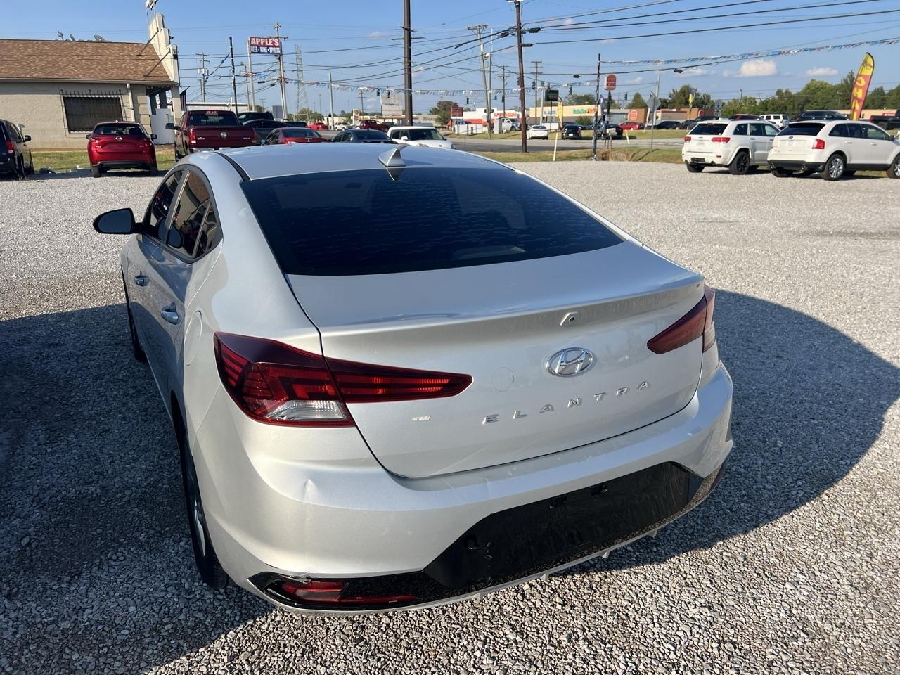Hyundai Elantra Limited 2020
