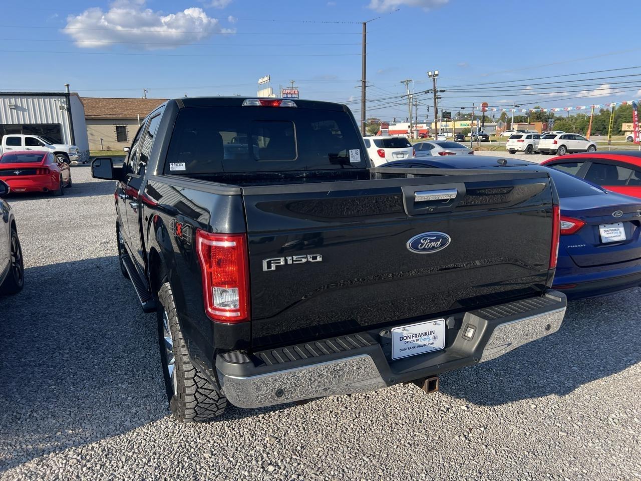 Ford F-150 XLT SuperCrew 6.5-ft. Bed 4WD 2015