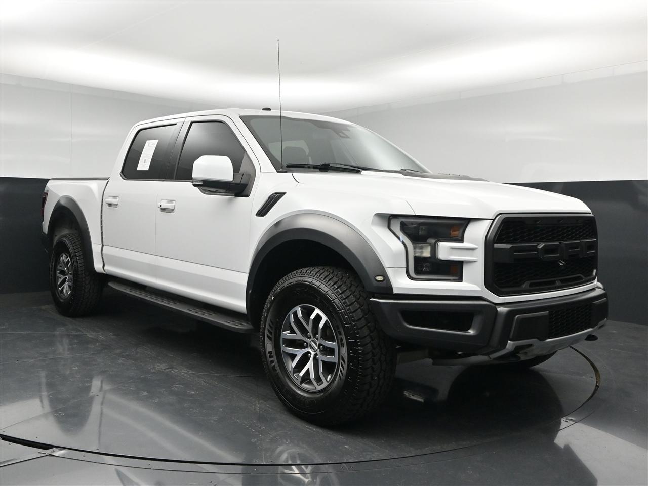 Ford F-150 Raptor SuperCrew 4WD 2018