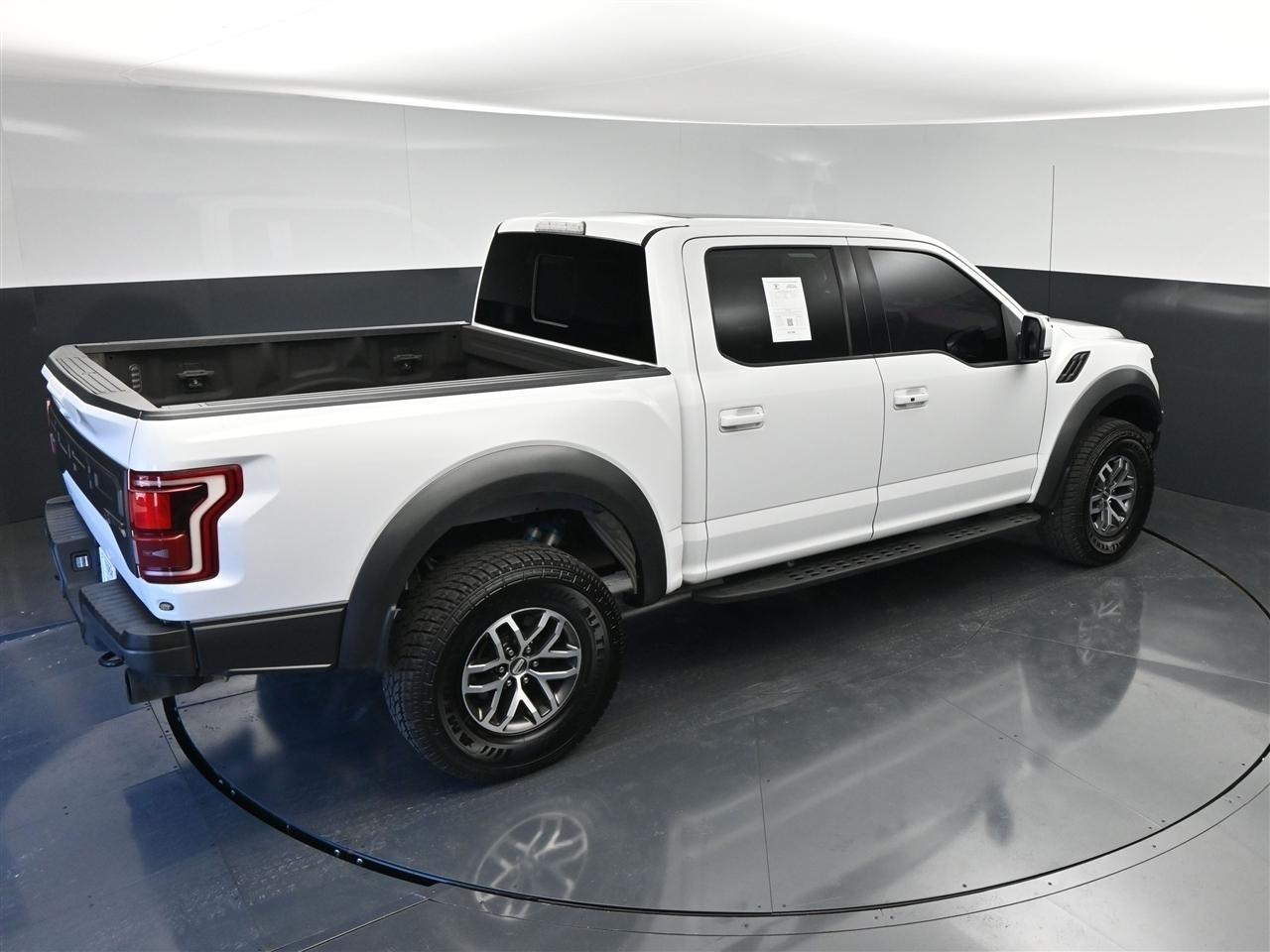 Ford F-150 Raptor SuperCrew 4WD 2018