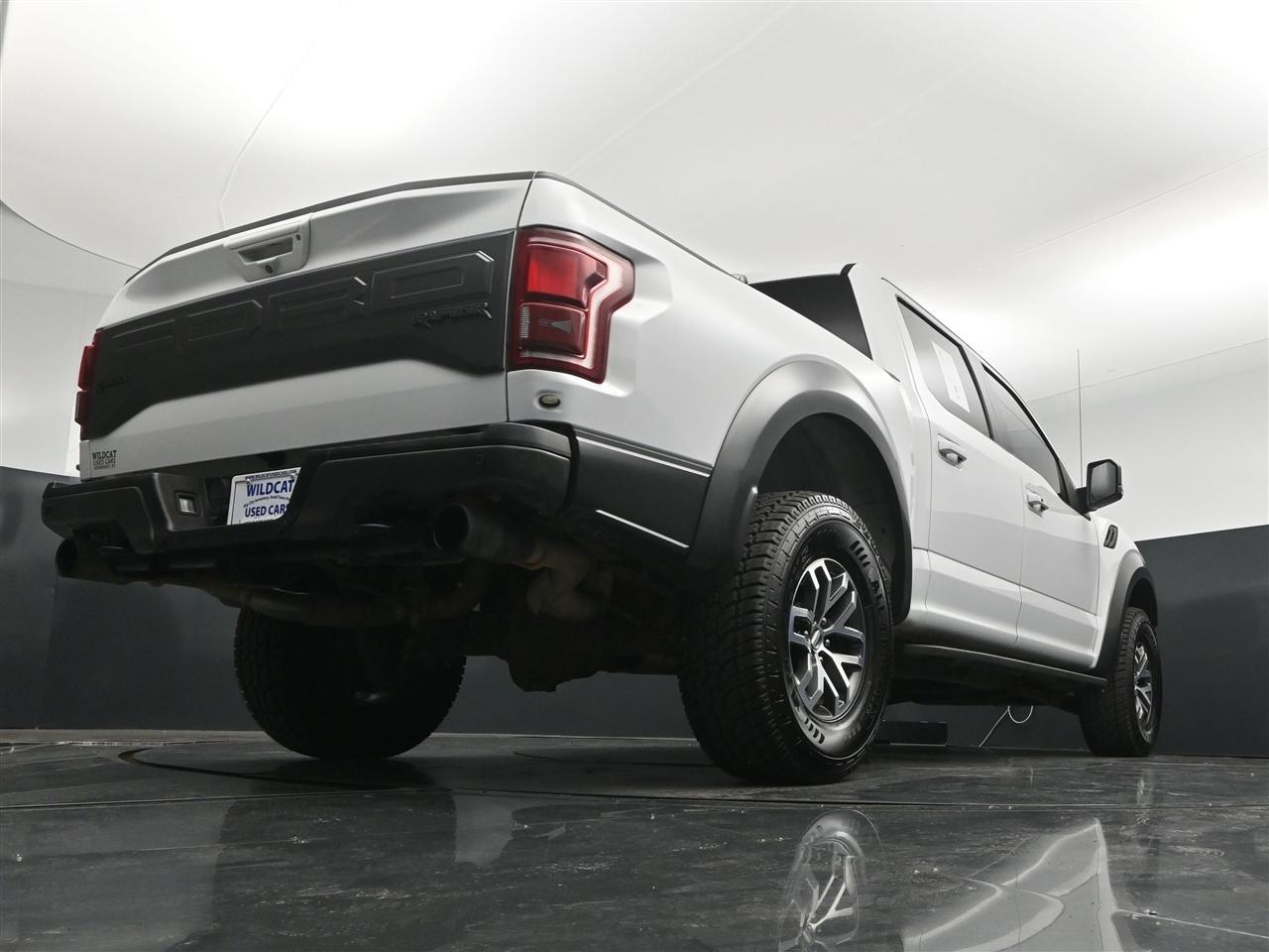 Ford F-150 Raptor SuperCrew 4WD 2018