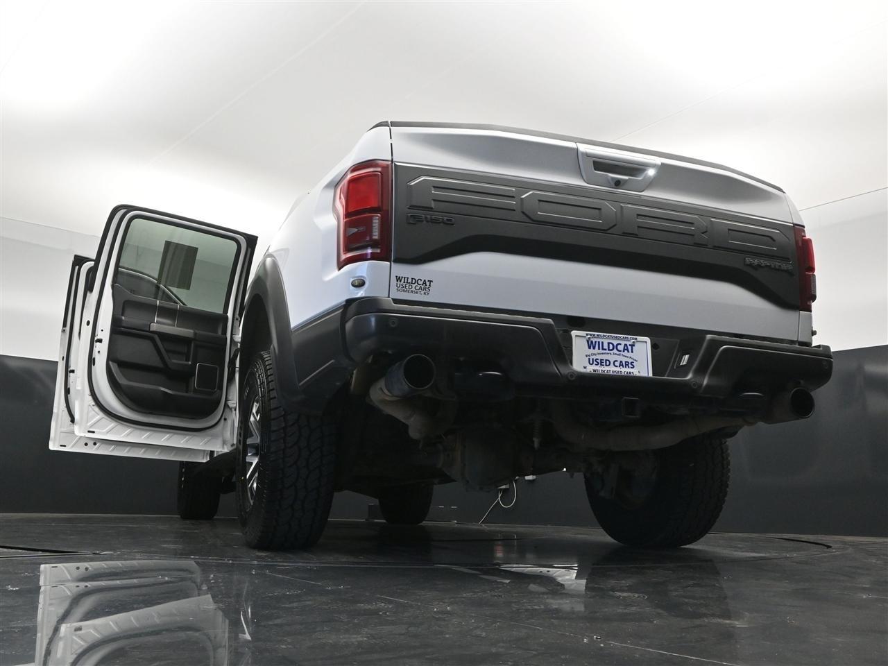 Ford F-150 Raptor SuperCrew 4WD 2018