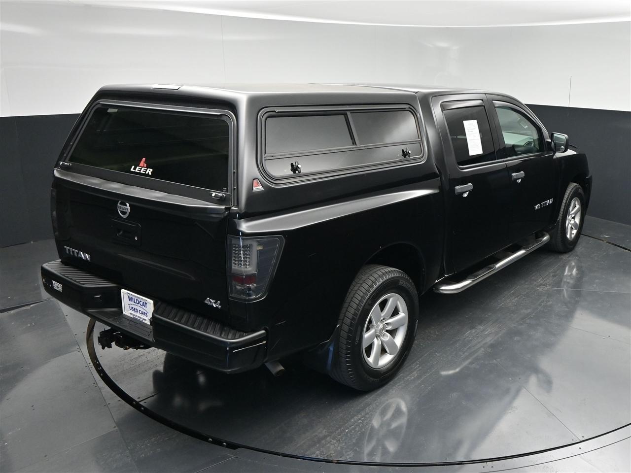 Nissan Titan S Crew Cab 4WD 2014