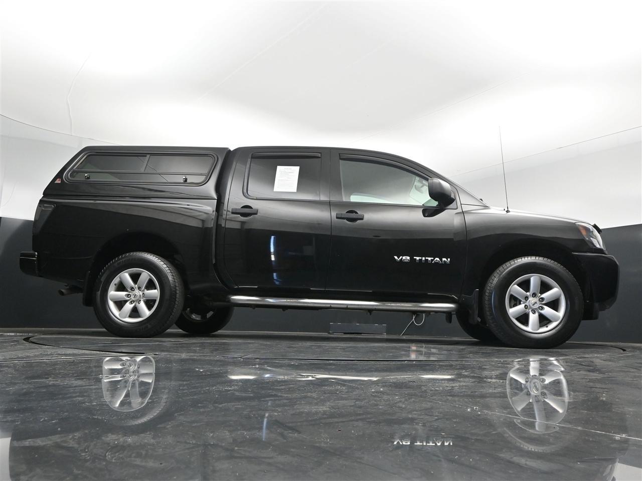 Nissan Titan S Crew Cab 4WD 2014