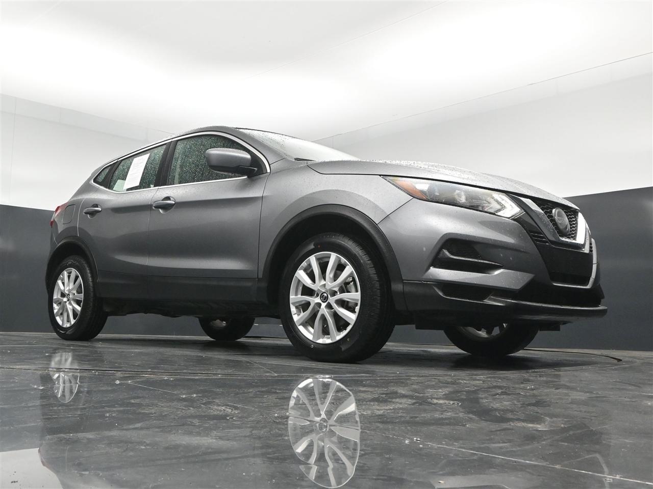 Nissan Rogue Sport S 2021