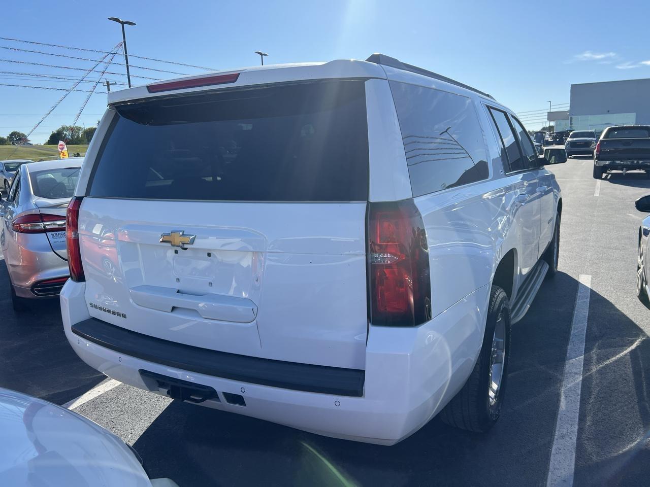 Chevrolet Suburban LT 4WD 2018